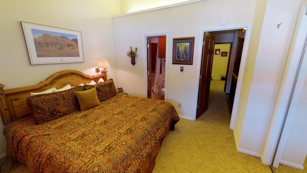 Flagg Mountain 7 Townhouse With High Speed Wifi Apartment เรดริเวอร์ ภายนอก รูปภาพ
